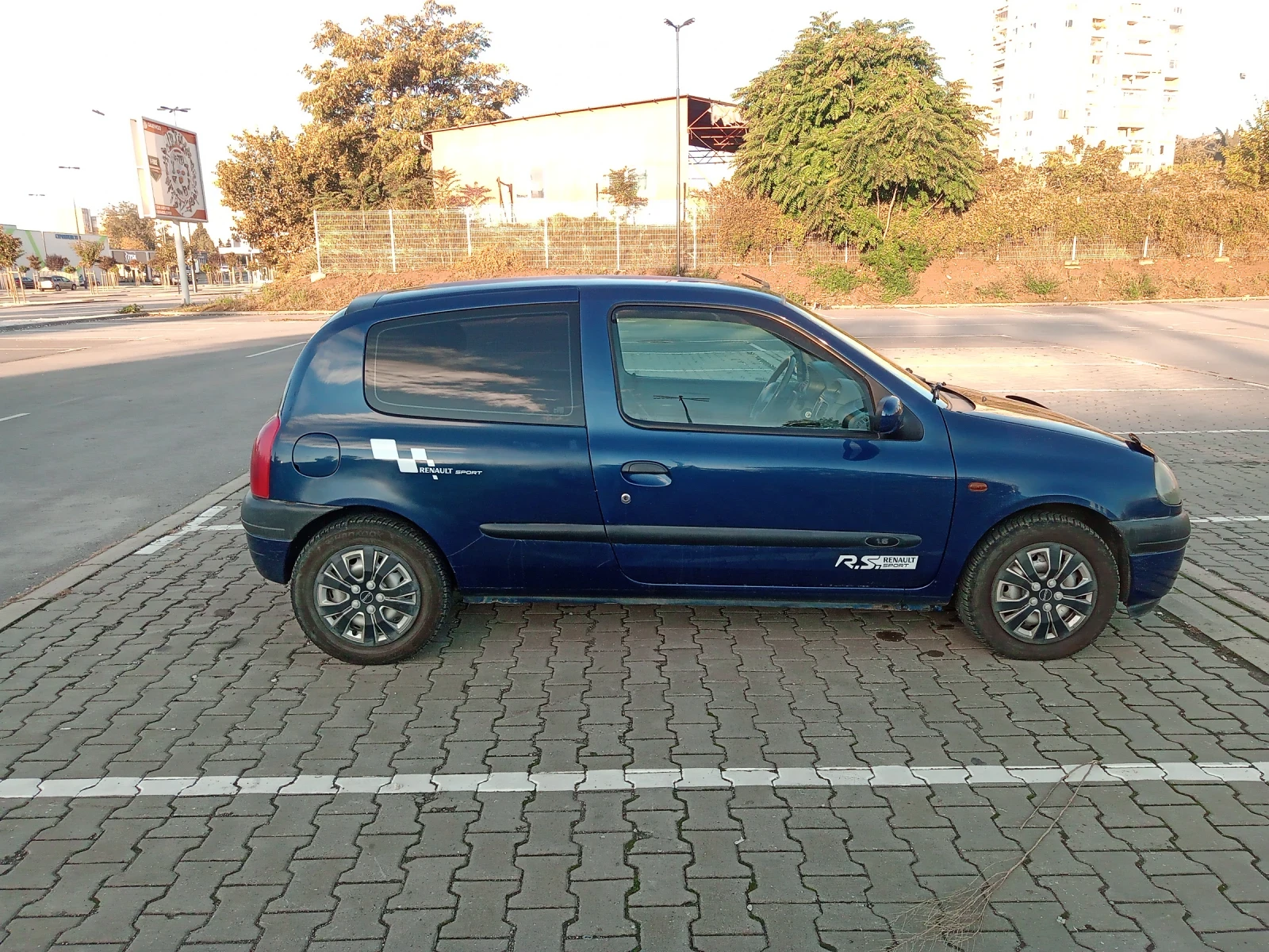 Renault Clio 1.6, 90 к.с, газ - изображение 4