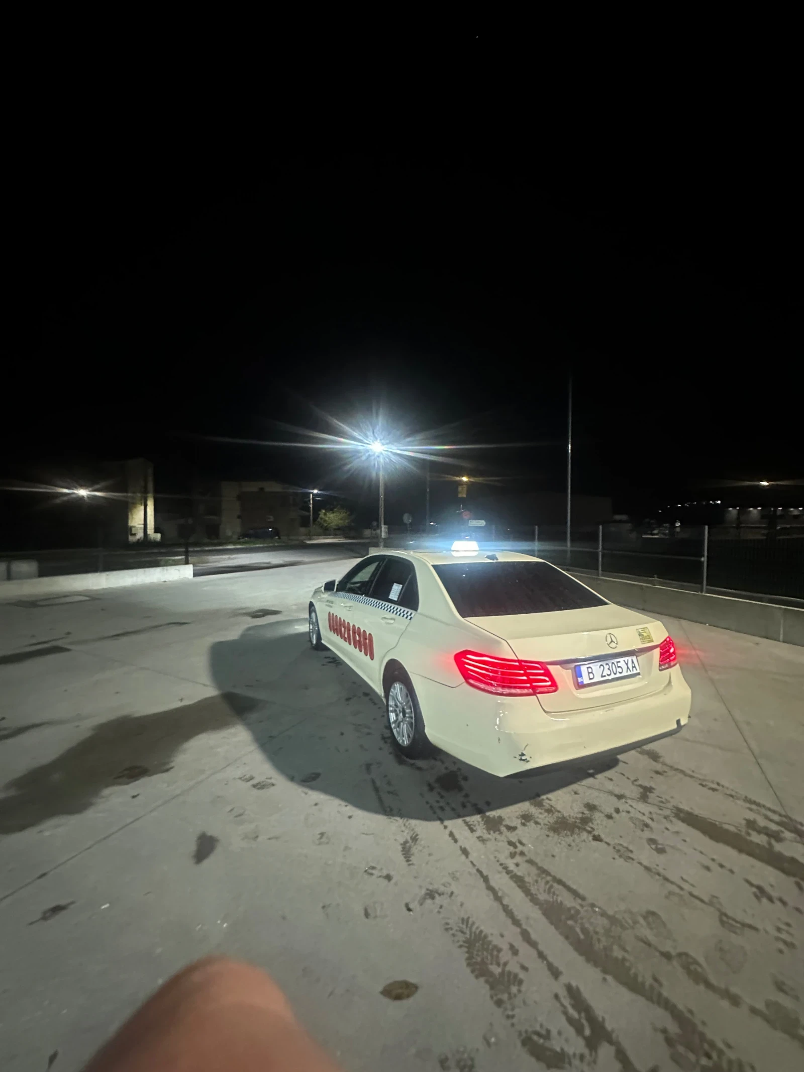 Mercedes-Benz E 200 | Mobile.bg — изображение 10