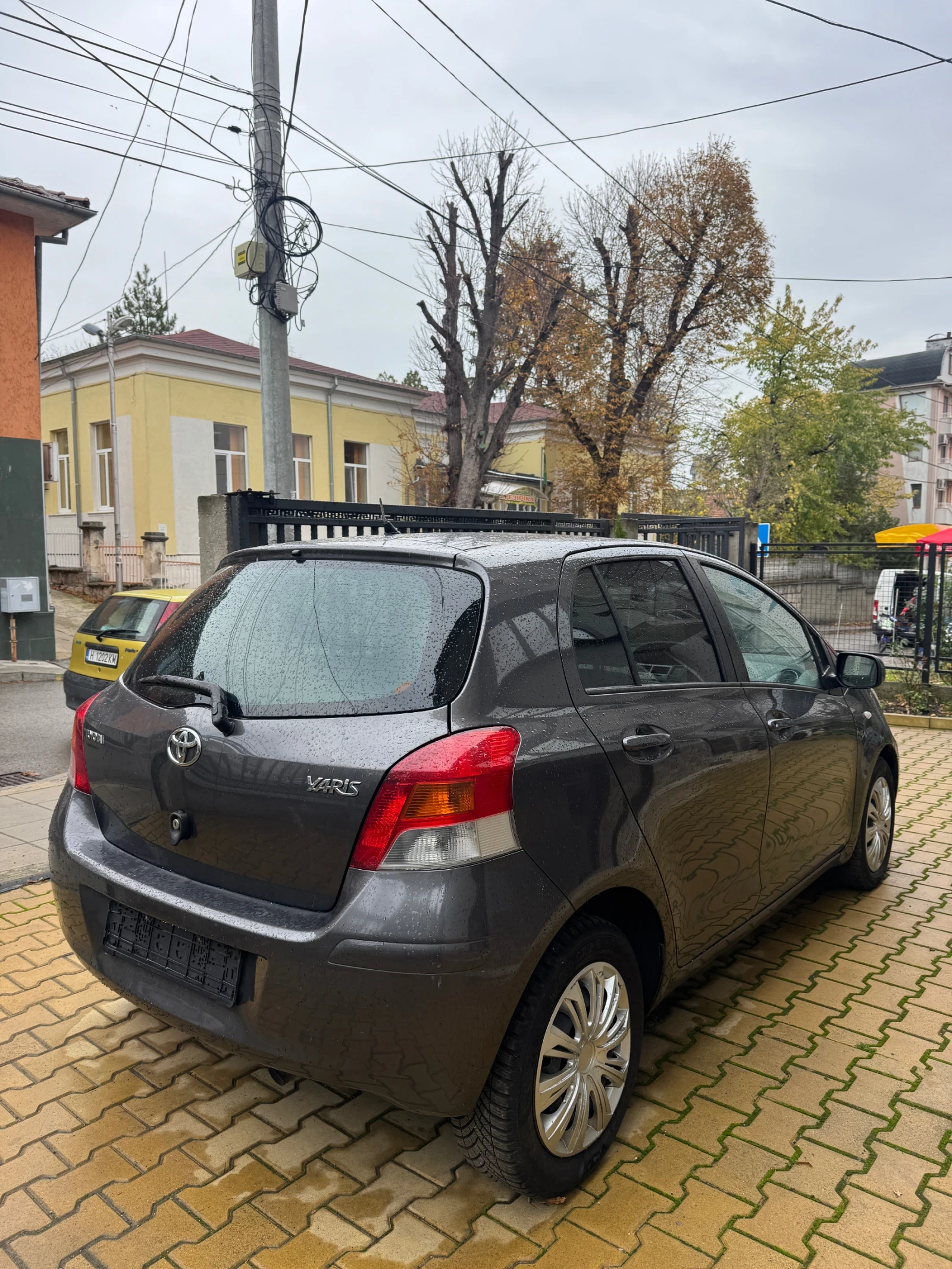 Toyota Yaris 1.33 vvti clima 101 . | Mobile.bg   4