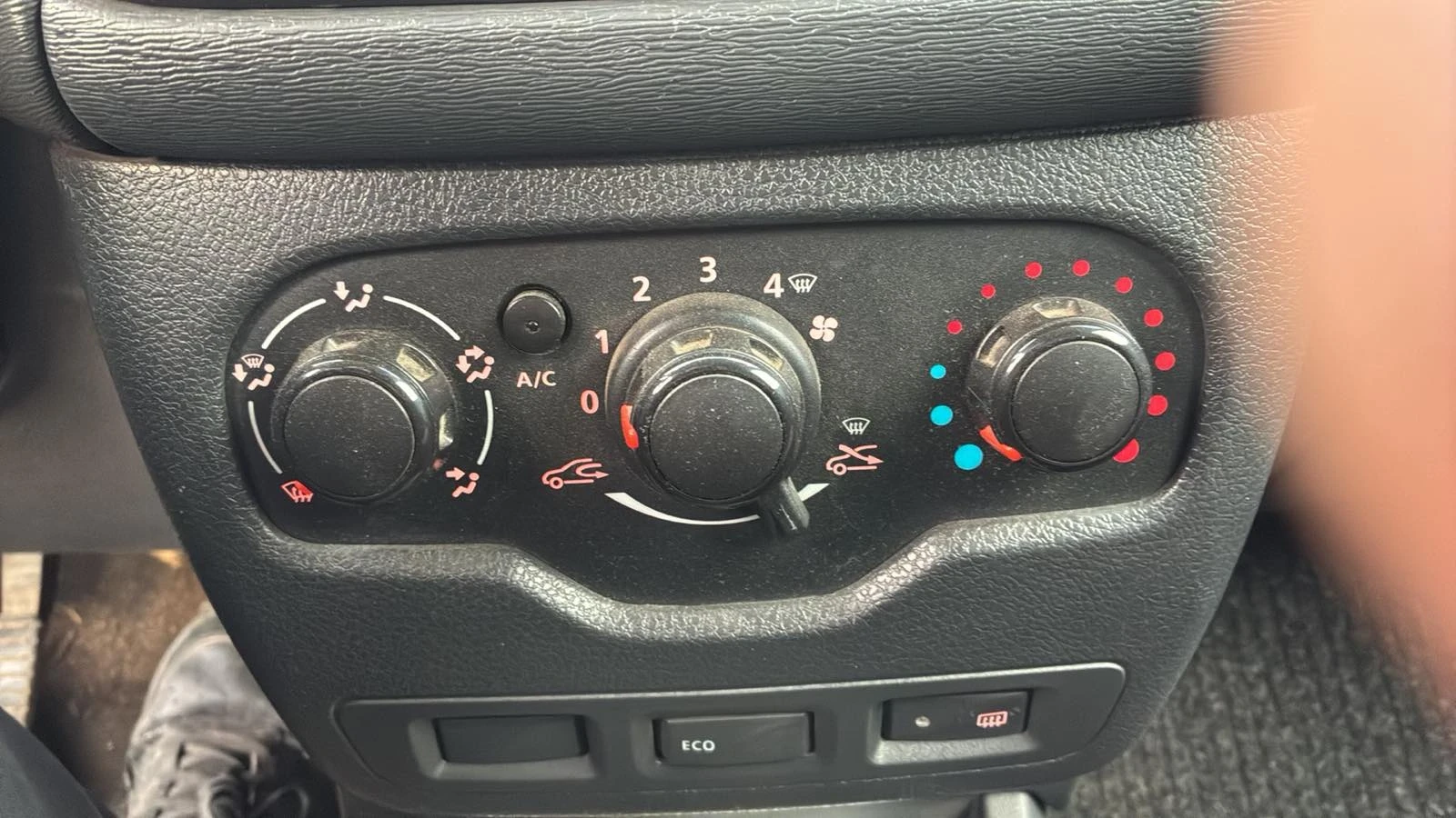 Dacia Dokker  - изображение 4