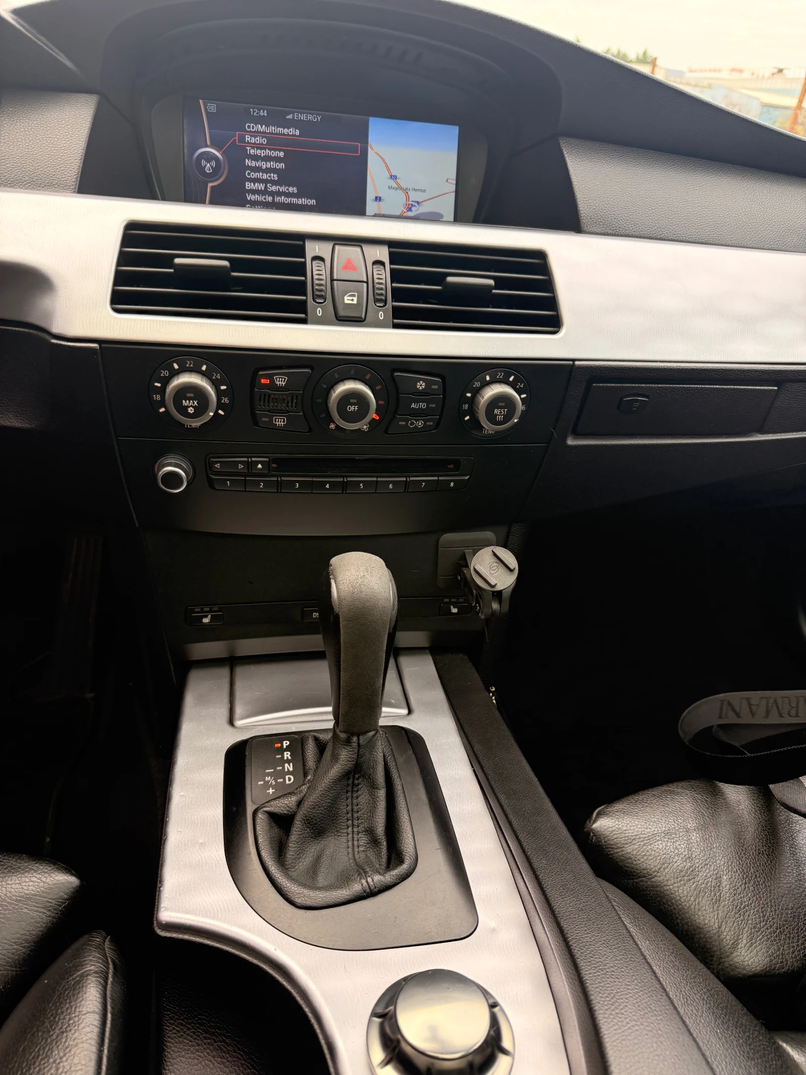 BMW 545  - изображение 9