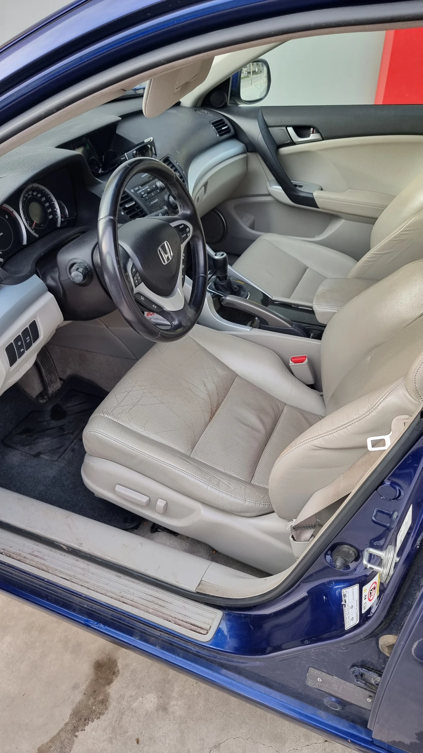 Honda Accord 2.2, 150 �.�. | Mobile.bg � ����������� 9