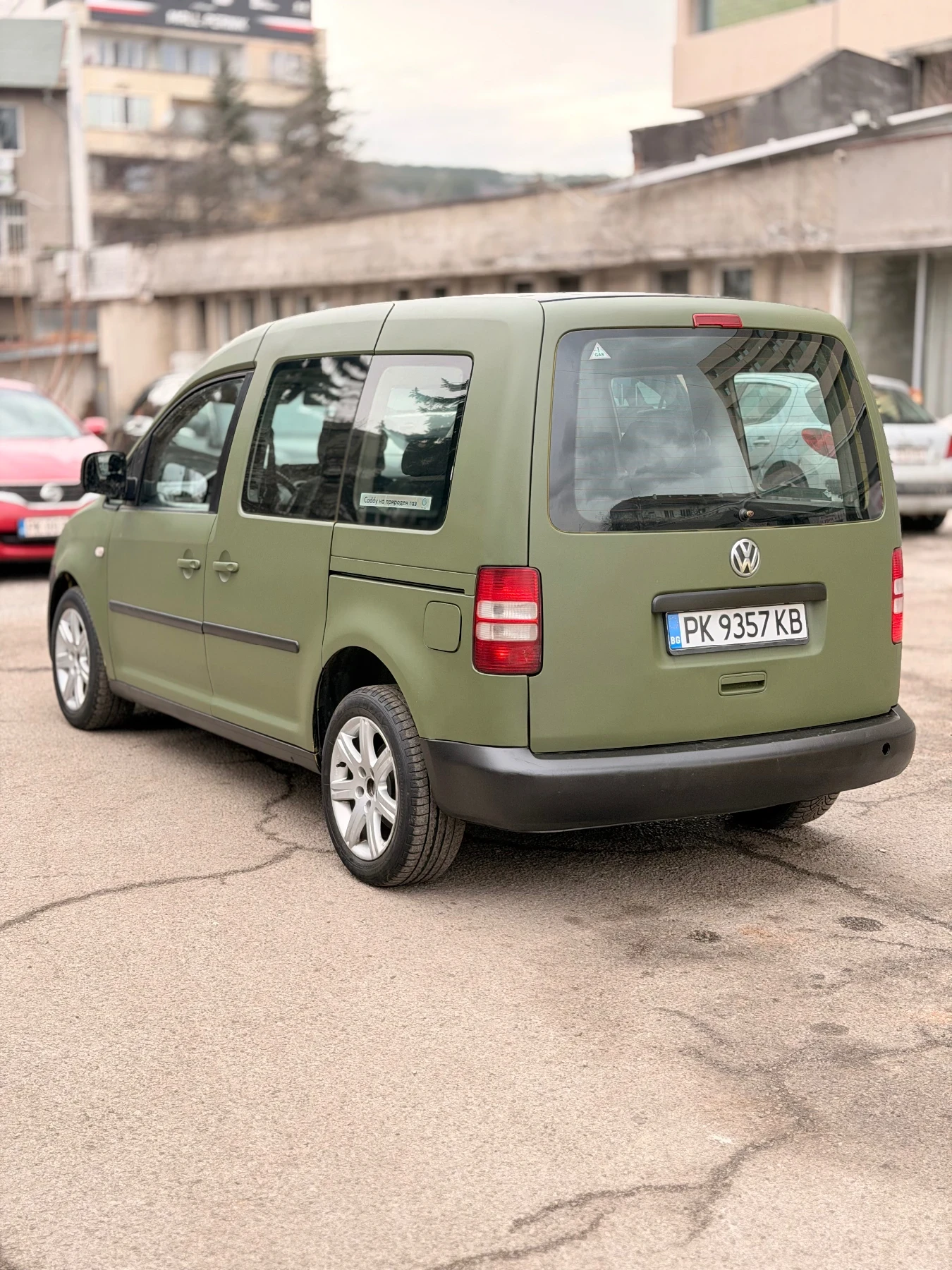 VW Caddy 2.0i + метан - изображение 4