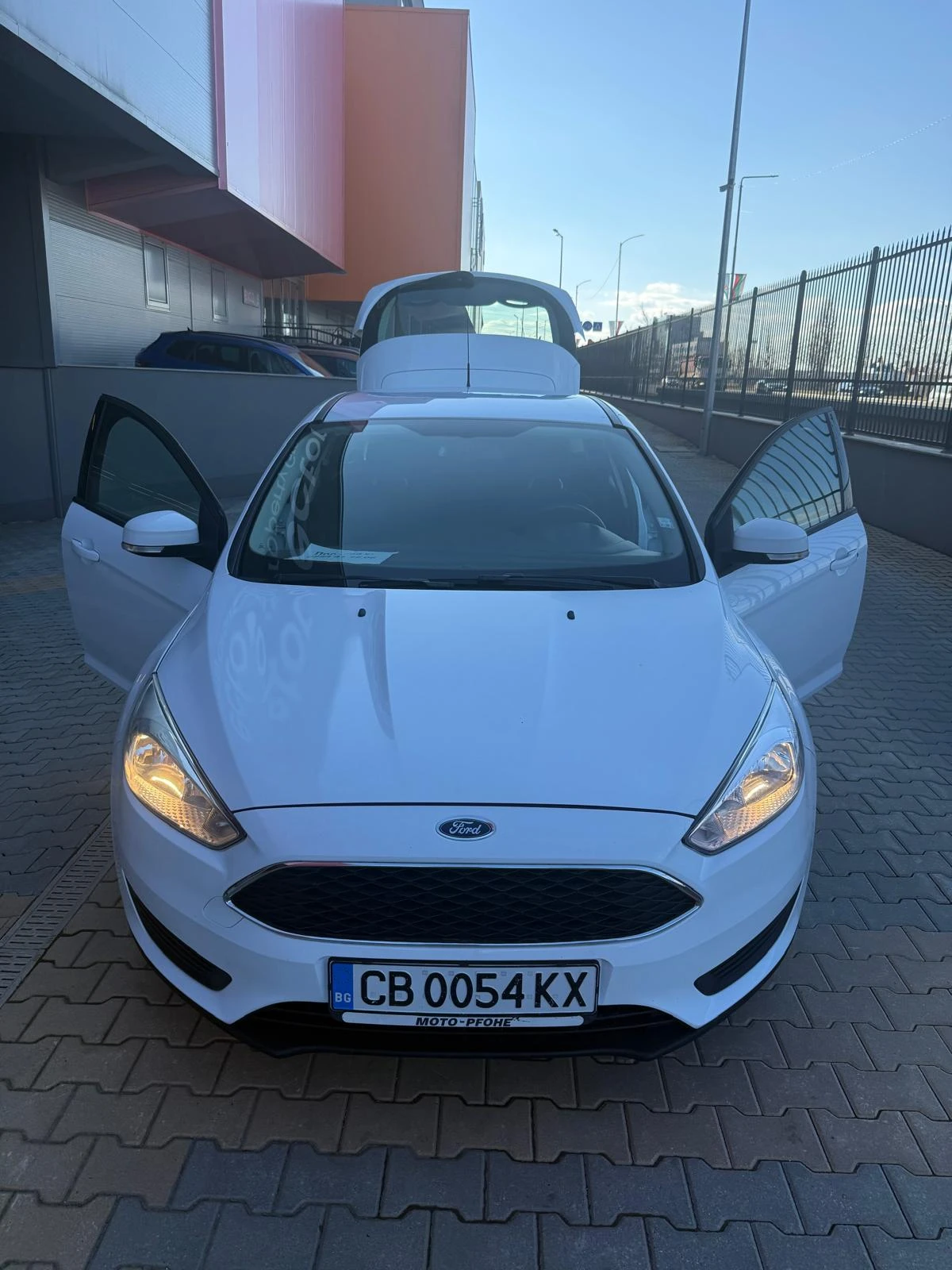 Ford Focus EcoBoost 1.0 - изображение 2