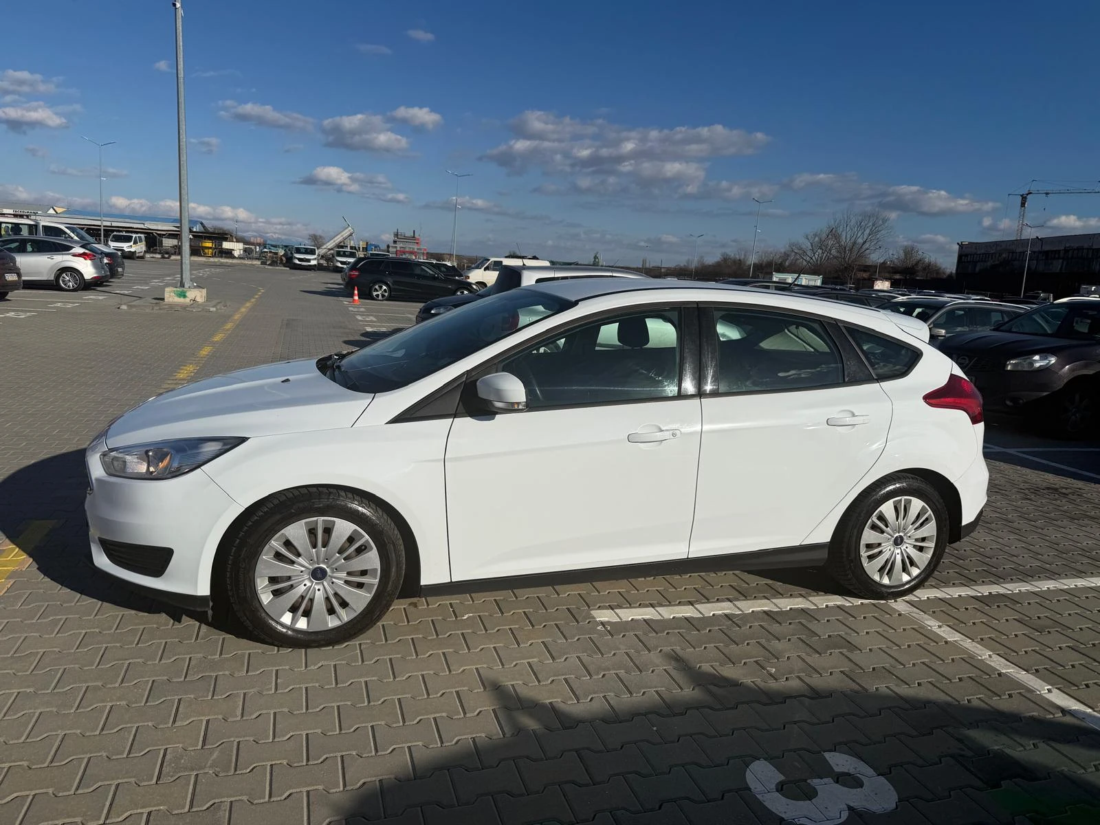 Ford Focus EcoBoost 1.0 - изображение 4