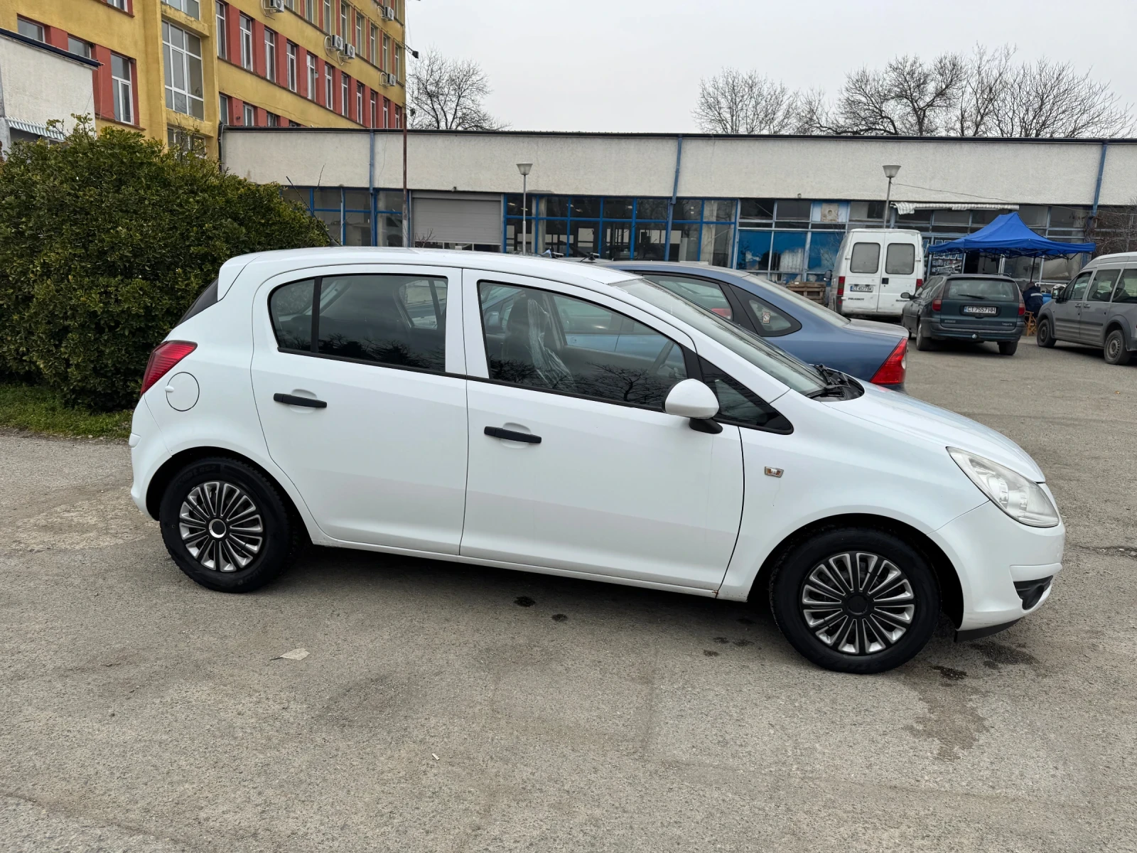 Opel Corsa, снимка 4 - Автомобили и джипове - 54266236