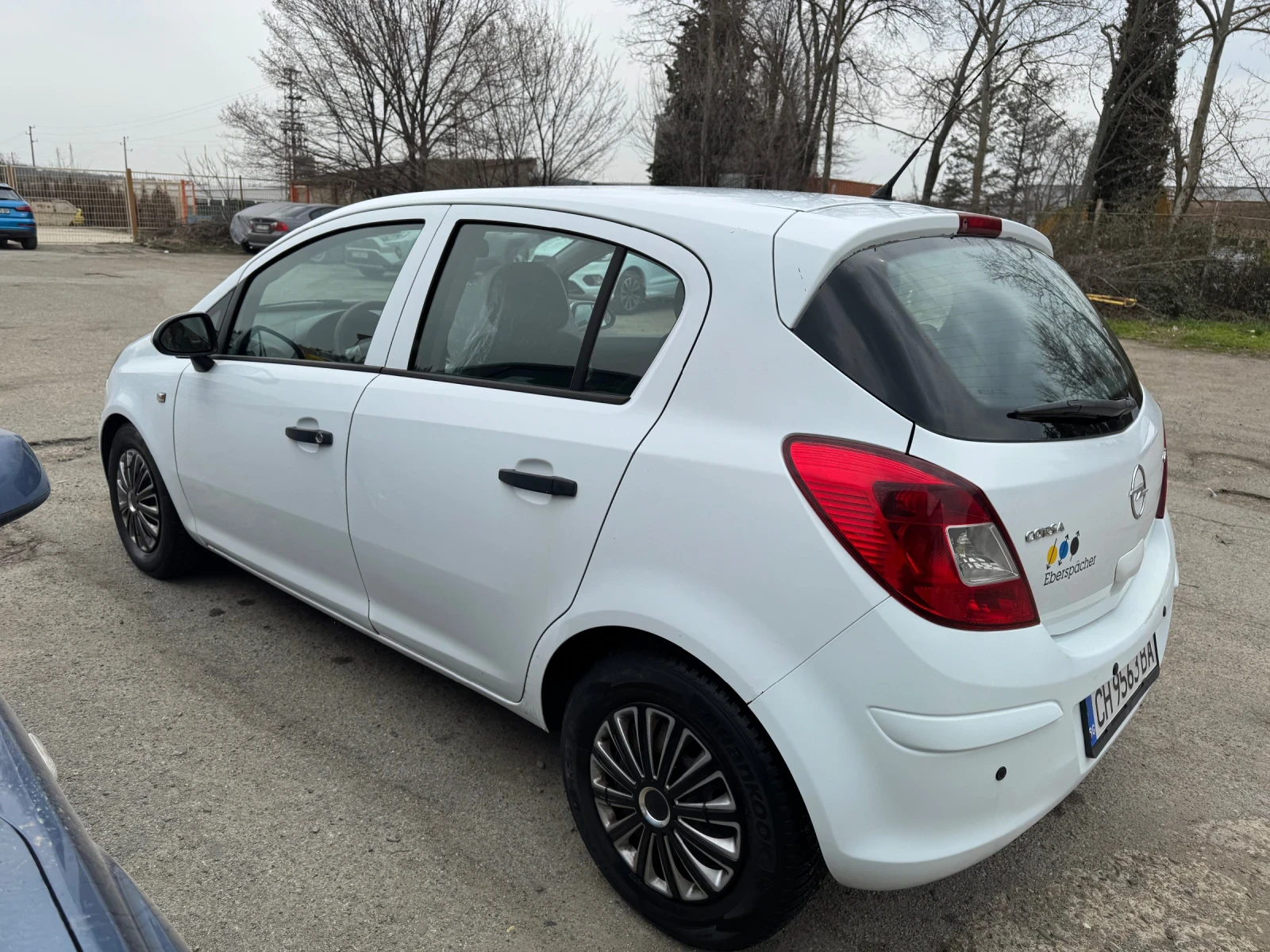 Opel Corsa, снимка 8 - Автомобили и джипове - 54266236