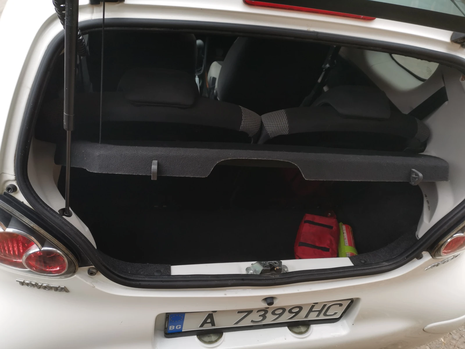 Toyota Aygo, снимка 11 - Автомобили и джипове - 53920005