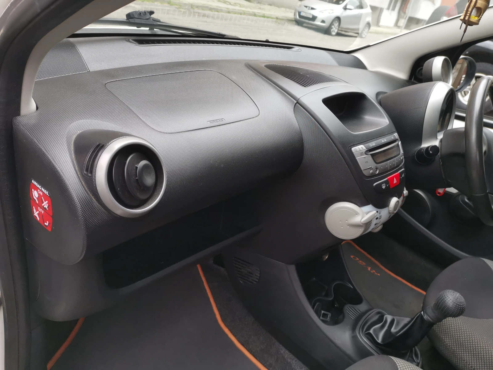Toyota Aygo, снимка 9 - Автомобили и джипове - 53920005