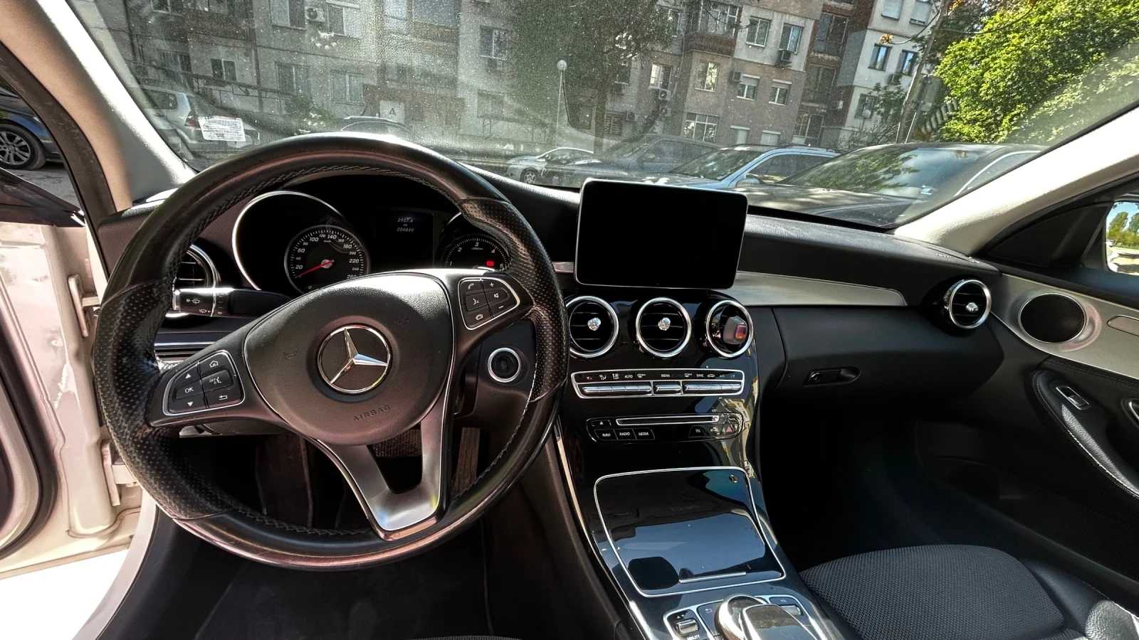 Mercedes-Benz C 220 W205, снимка 5 - Автомобили и джипове - 54319827