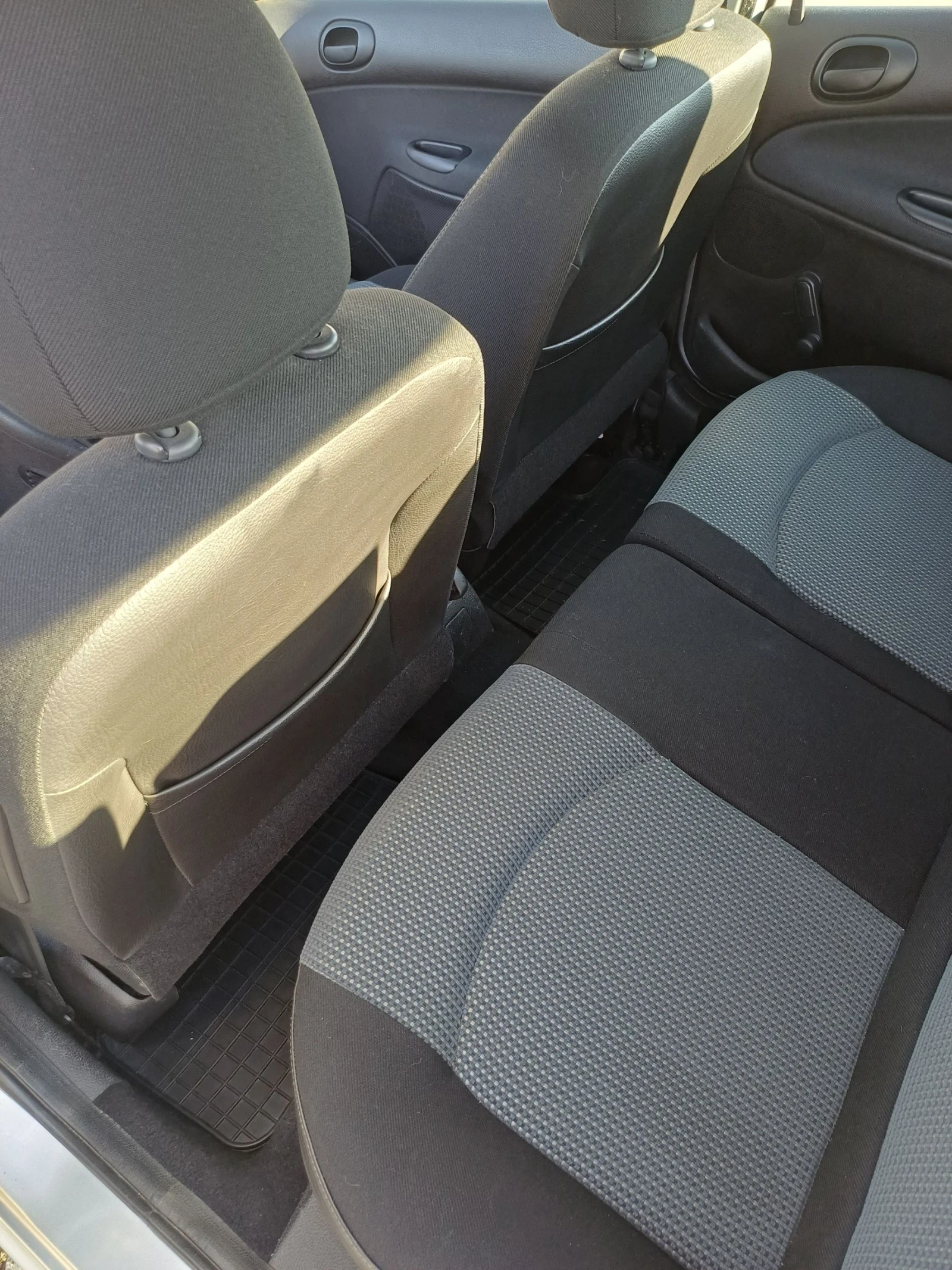 Peugeot 206, снимка 7 - Автомобили и джипове - 54691999