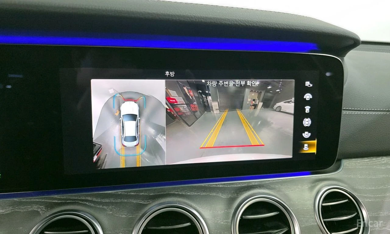 Mercedes-Benz E 350 AMG* LINE* 4MATIC* BURMESTER* ДИСТРОНИК* ХЕДЪП* , снимка 11 - Автомобили и джипове - 55468103