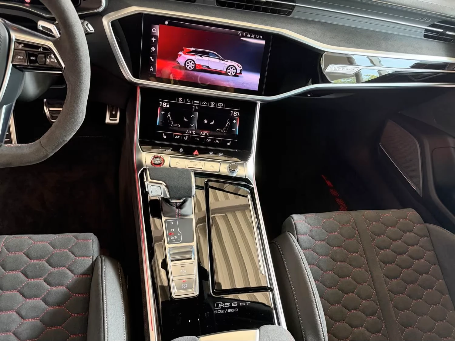 Audi Rs6 GT* EDITION* CARBON* HEAD-UP* B&O-3D* 360CAM* 502/, снимка 11 - Автомобили и джипове - 55748820