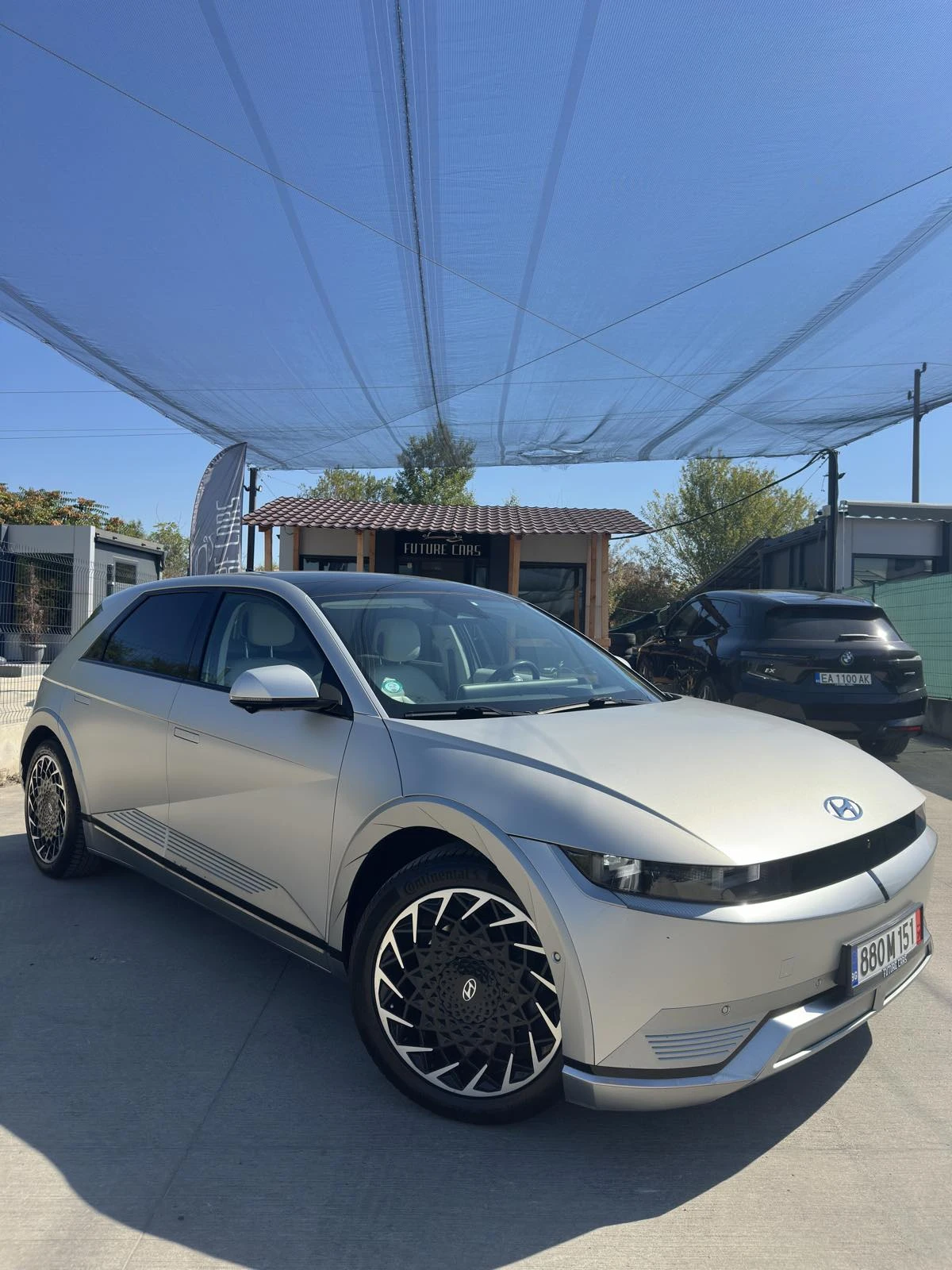 Hyundai Ioniq 5 72.6KWh/UNIQ/ПАНОРАМА/360/HEADUP/BOSE/SOH97.7%, снимка 2 - Автомобили и джипове - 56113810
