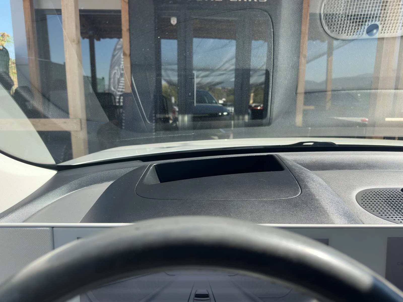Hyundai Ioniq 5 72.6KWh/UNIQ/ПАНОРАМА/360/HEADUP/BOSE/SOH97.7%, снимка 14 - Автомобили и джипове - 56113810