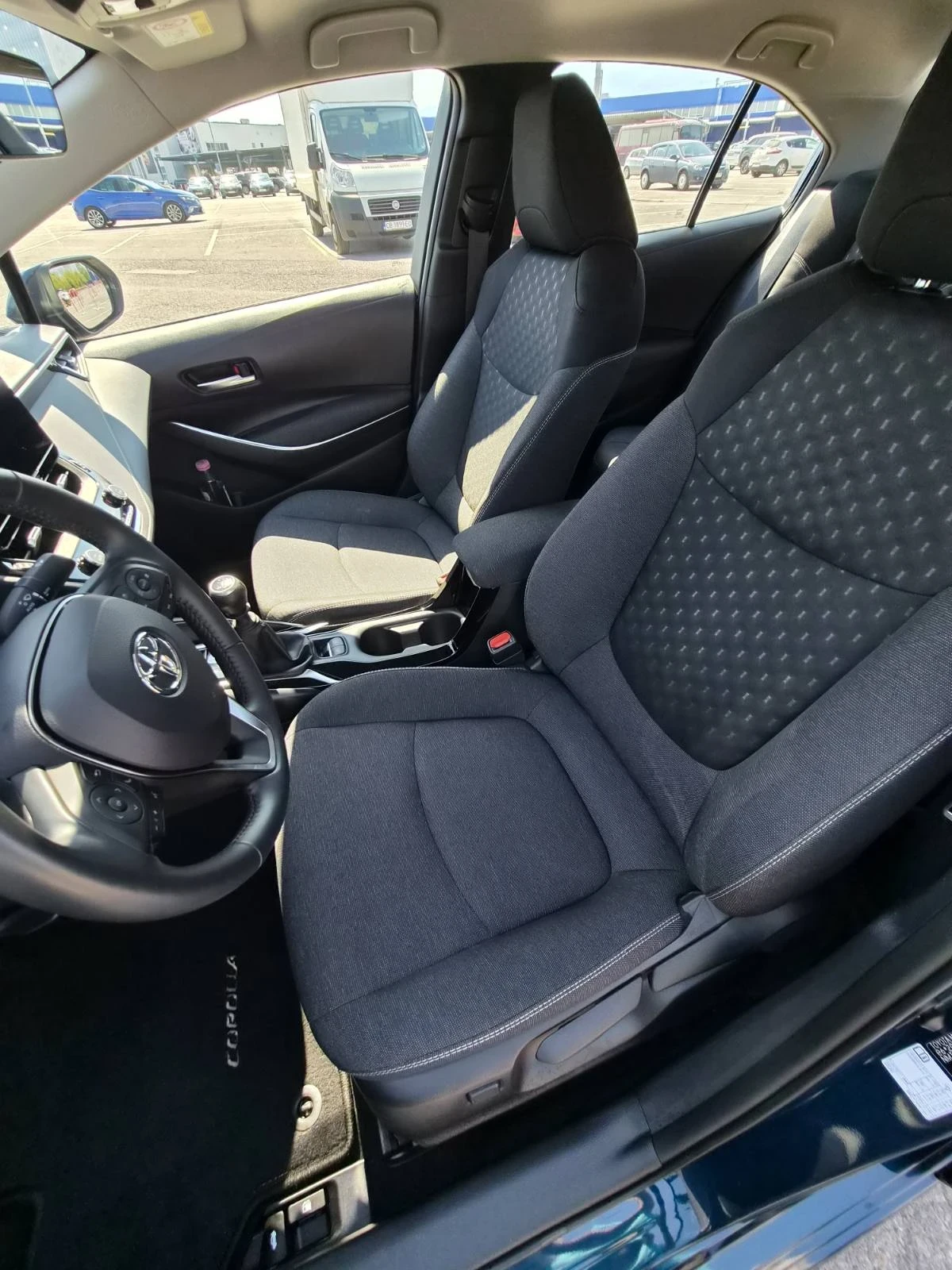 Toyota Corolla Executive, снимка 3 - Автомобили и джипове - 56329131