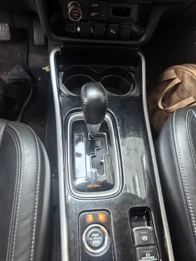 Mitsubishi Outlander XLT, снимка 11
