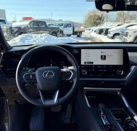 Lexus TX 350 AWD * ОБДУХВАНЕ * ПАНОРАМА * 360 КАМЕРА * 7 МЕСТЕН - 49999 € / 97789.54 лв. - 66912883 7