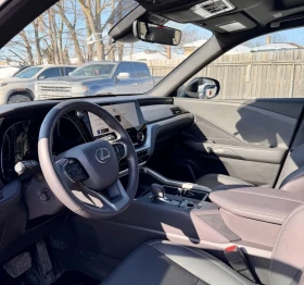 Lexus TX 350 AWD * ОБДУХВАНЕ * ПАНОРАМА * 360 КАМЕРА * 7 МЕСТЕН - 49999 € / 97789.54 лв. - 66912883 6