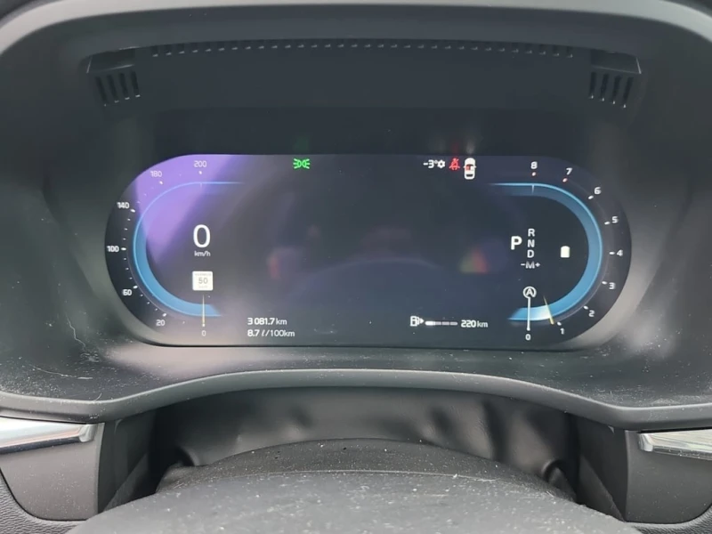 Volvo XC60 * PLUS DARK THEME * CARFAX * БЕЗ ПЪРВОНАЧАЛНА ВНОС, снимка 9 - Автомобили и джипове - 53382851