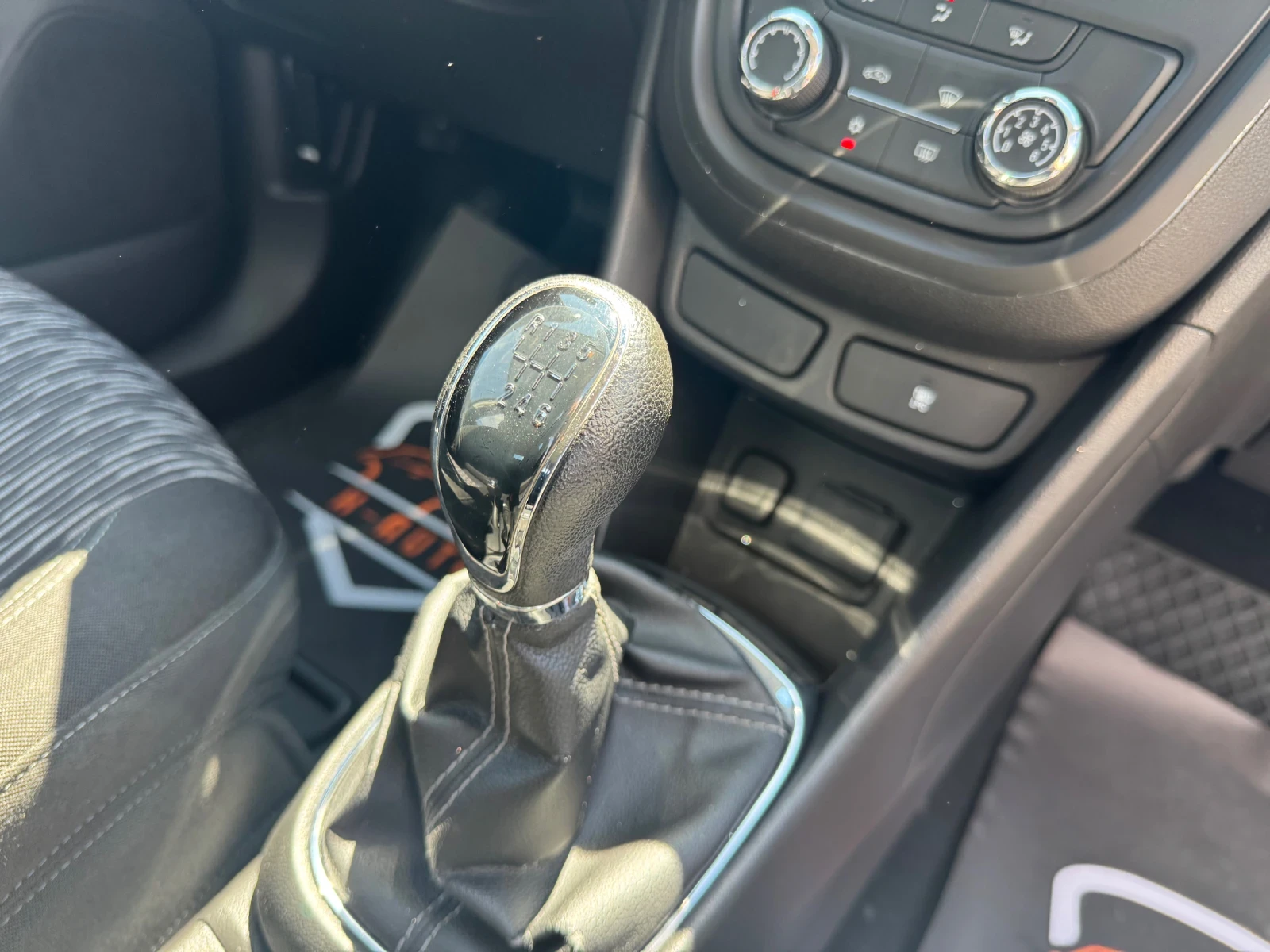 Opel Mokka 1.4 T / LPG / 125 хил км - изображение 9