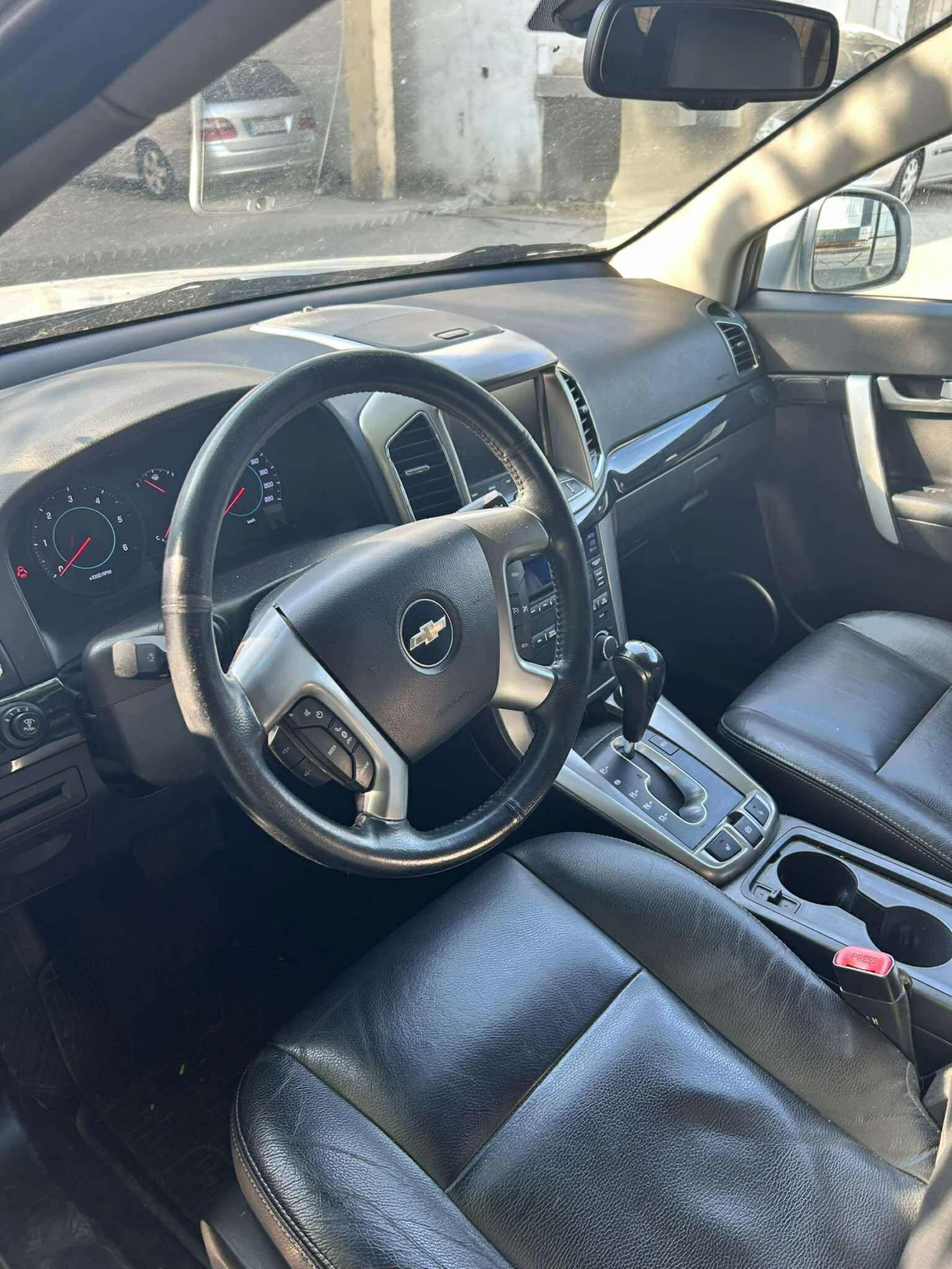Chevrolet Captiva 2.2d - изображение 4