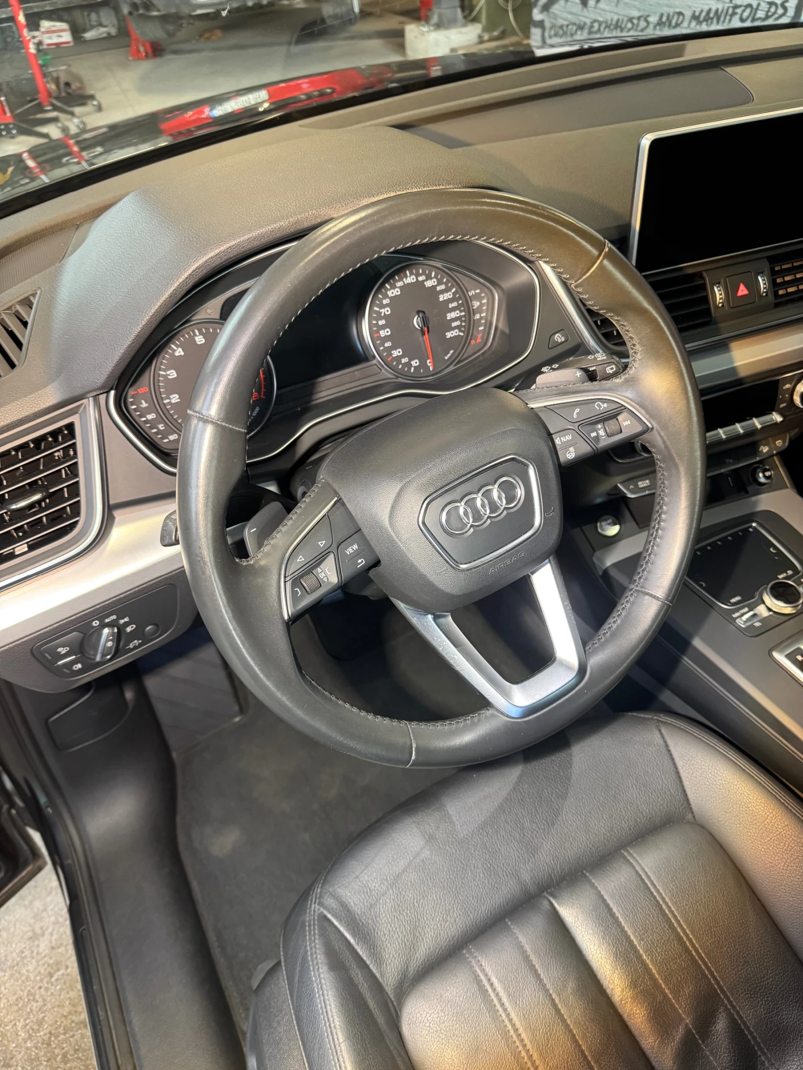 Audi Q5 2.0T S LINE 120хил км!!! ЛИЗИНГ, снимка 13 - Автомобили и джипове - 51897908