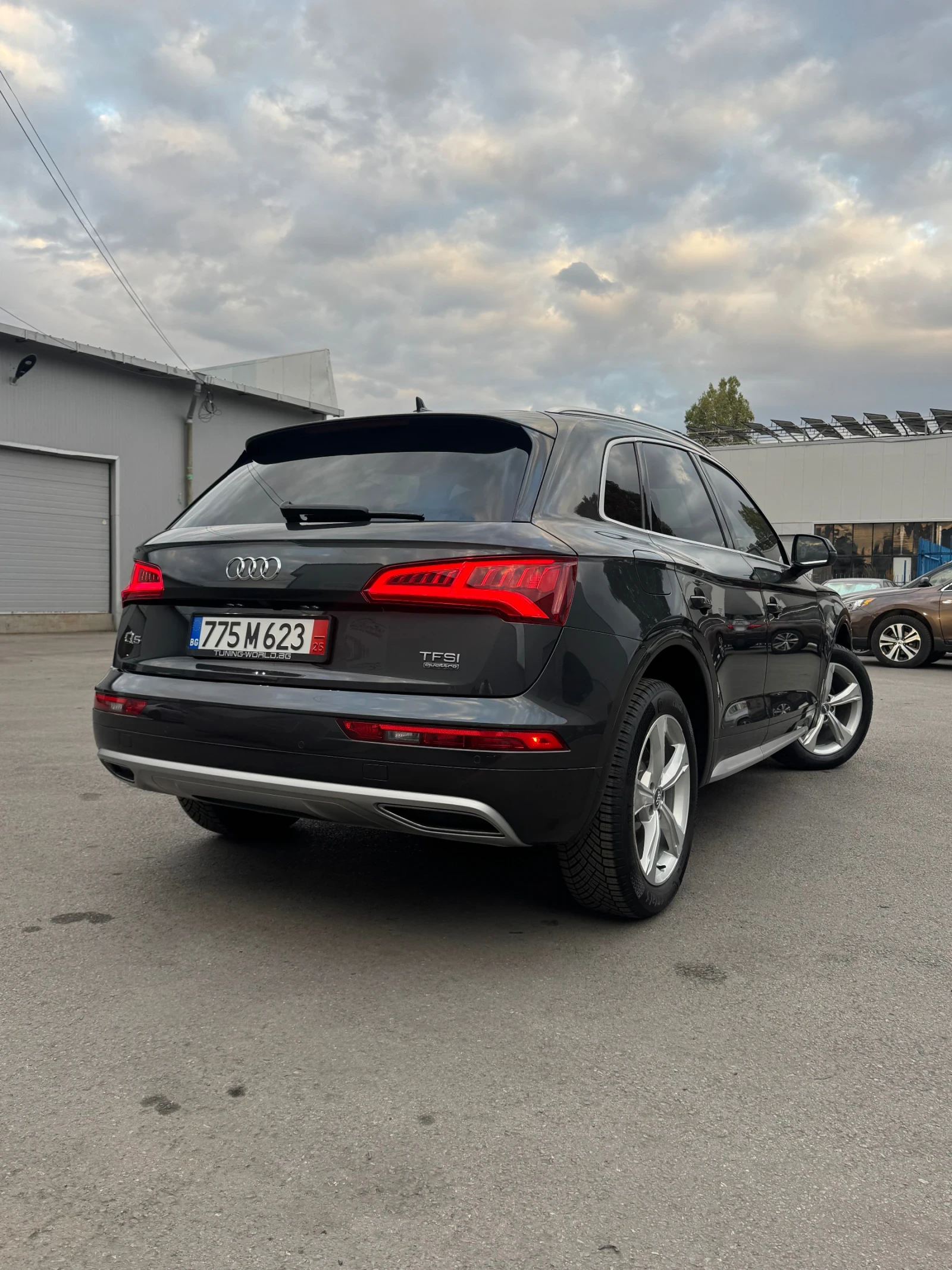 Audi Q5 2.0TFSI S LINE 122хил!!! - изображение 3