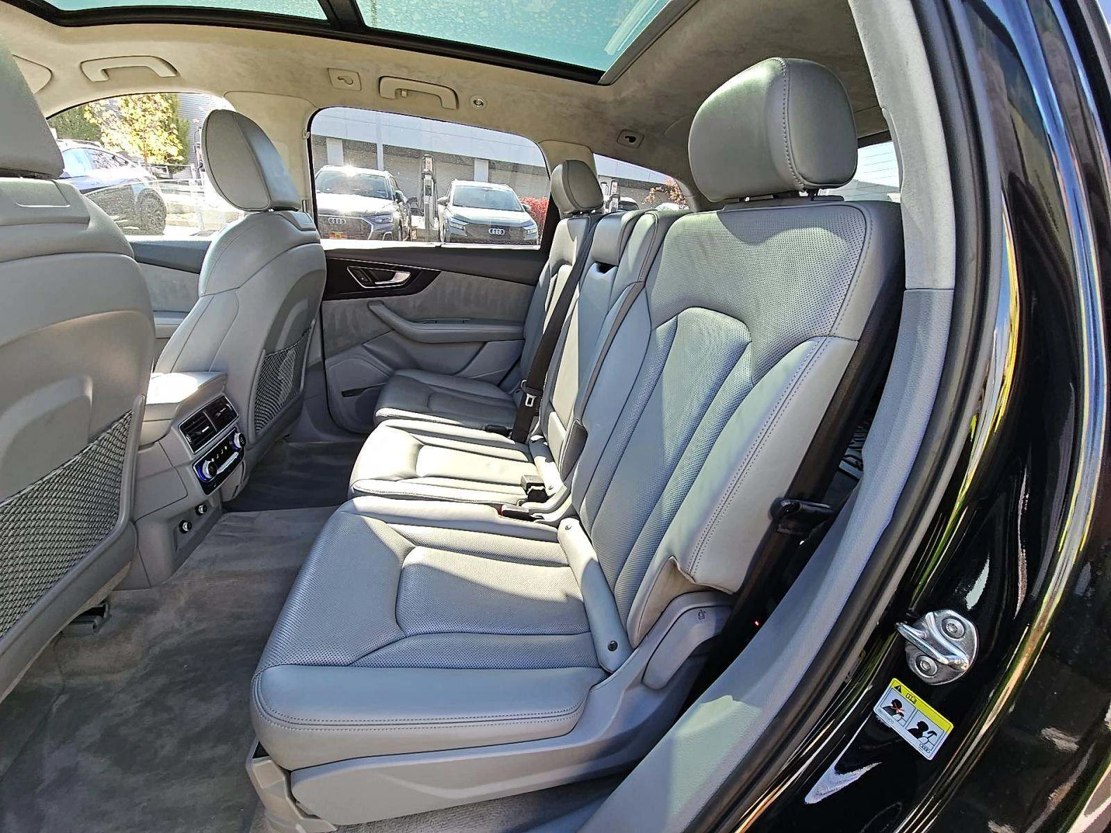 Audi Q7 PRESTIGE* MATRIX* * * * 360* HE | Mobile.bg   10