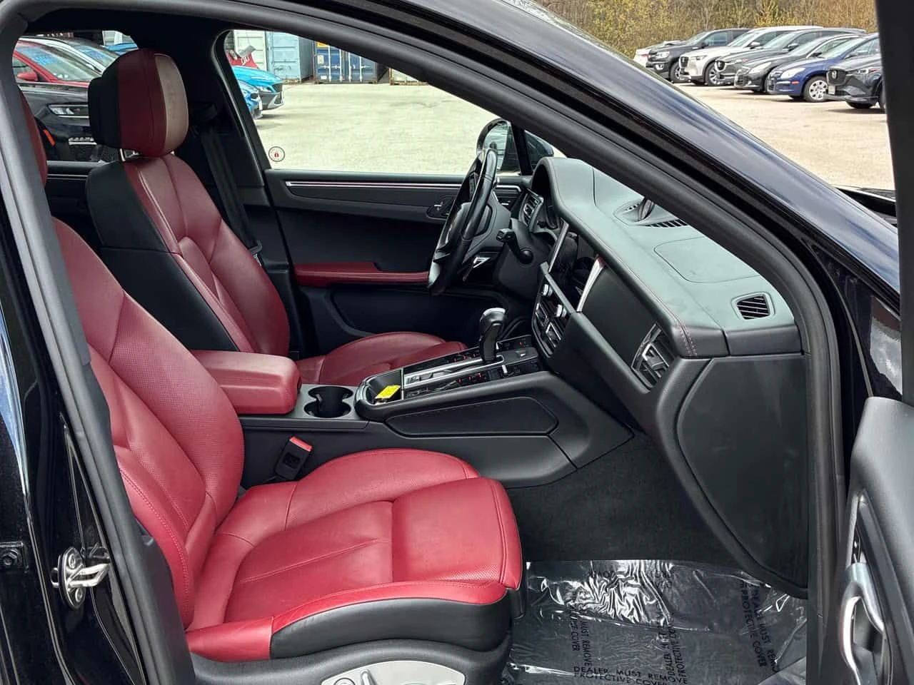 Porsche Macan  AWD/360/DIS/BOSE/HUD/ОБДУХВАНЕ, снимка 11 - Автомобили и джипове - 54366342