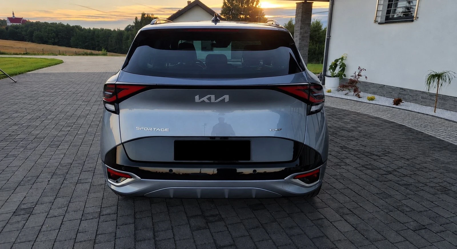 Kia Sportage GT Line 1.6 Hybrid 230HP FULL Panorama Гаранция, снимка 4 - Автомобили и джипове - 54500168