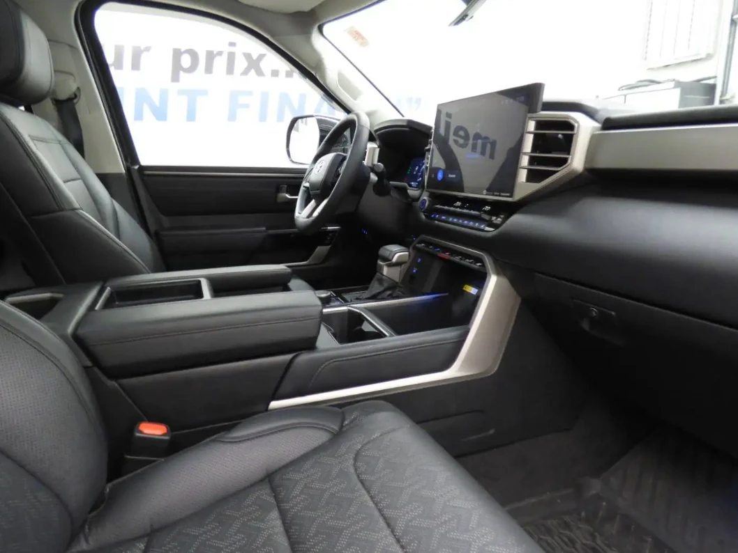 Toyota Tundra CREWMAX LIMITED 4X4 , снимка 11 - Автомобили и джипове - 54718536