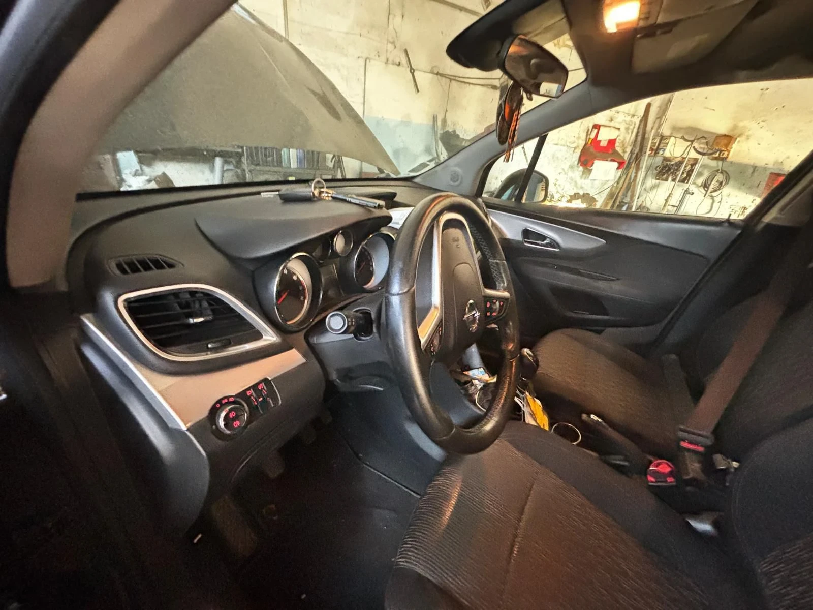 Opel Mokka 1.4i/Turbo , снимка 2 - Автомобили и джипове - 54812993