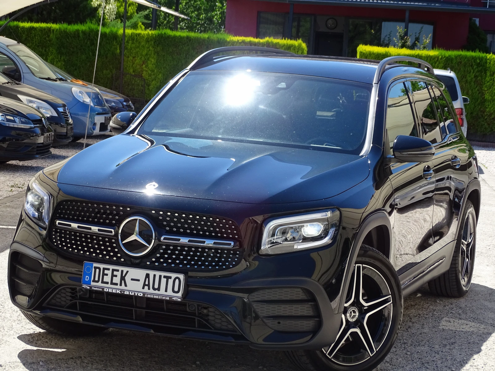 Mercedes-Benz GLB 220 AMG LINE_HEAD UP_DISTRONIC_* LINE ASIST_* , снимка 2 - Автомобили и джипове - 54937995