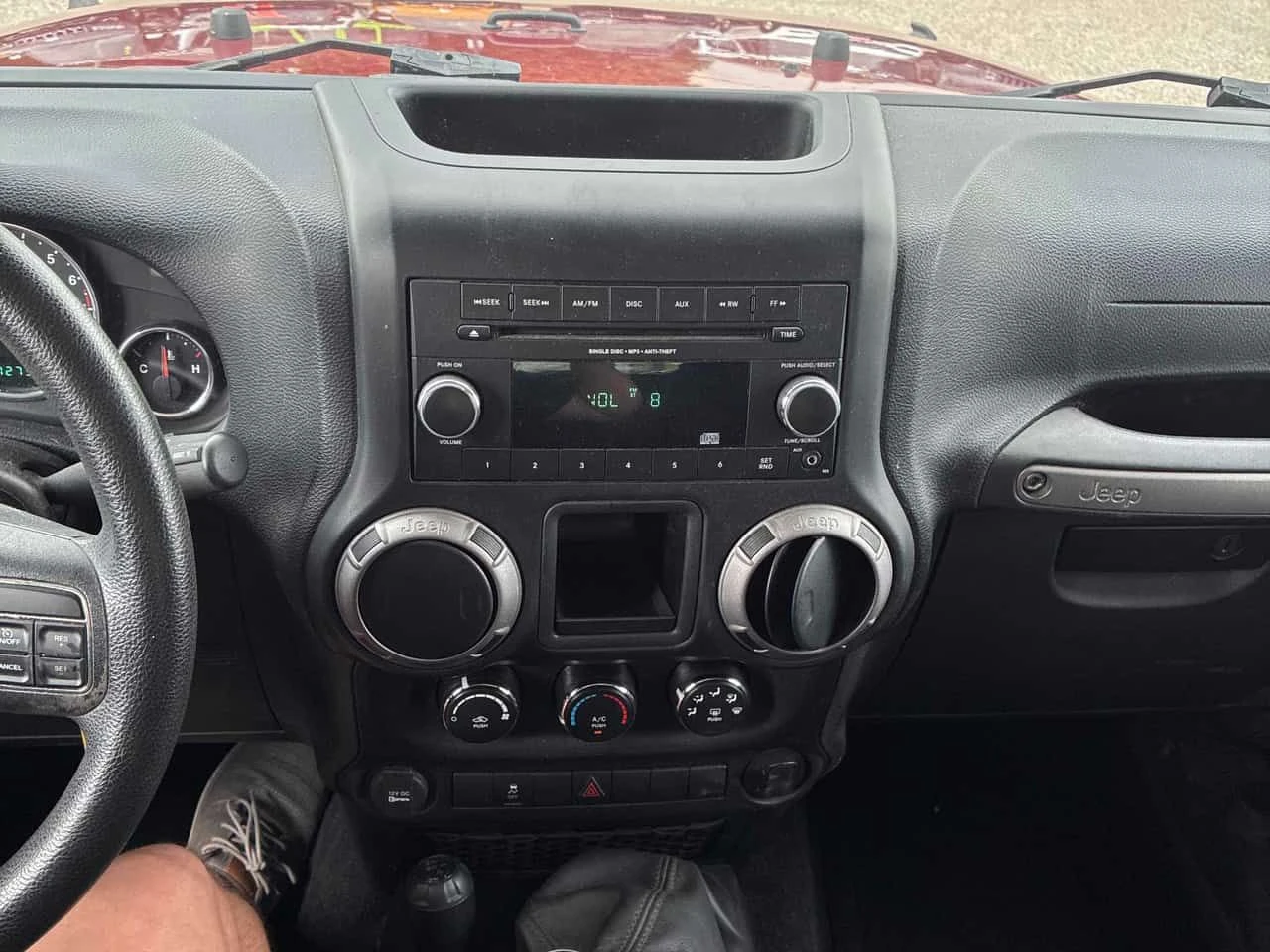 Jeep Wrangler * Sport * АВТОКРЕДИТ БЕЗ ПЪРВОНАЧАЛНА ВНОСКА* , снимка 9 - Автомобили и джипове - 55713220