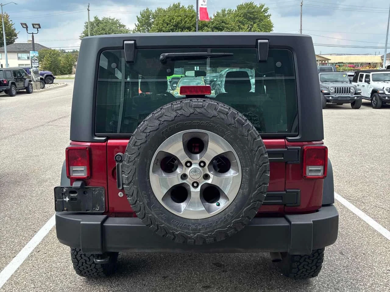 Jeep Wrangler * Sport * АВТОКРЕДИТ БЕЗ ПЪРВОНАЧАЛНА ВНОСКА* , снимка 4 - Автомобили и джипове - 55713220