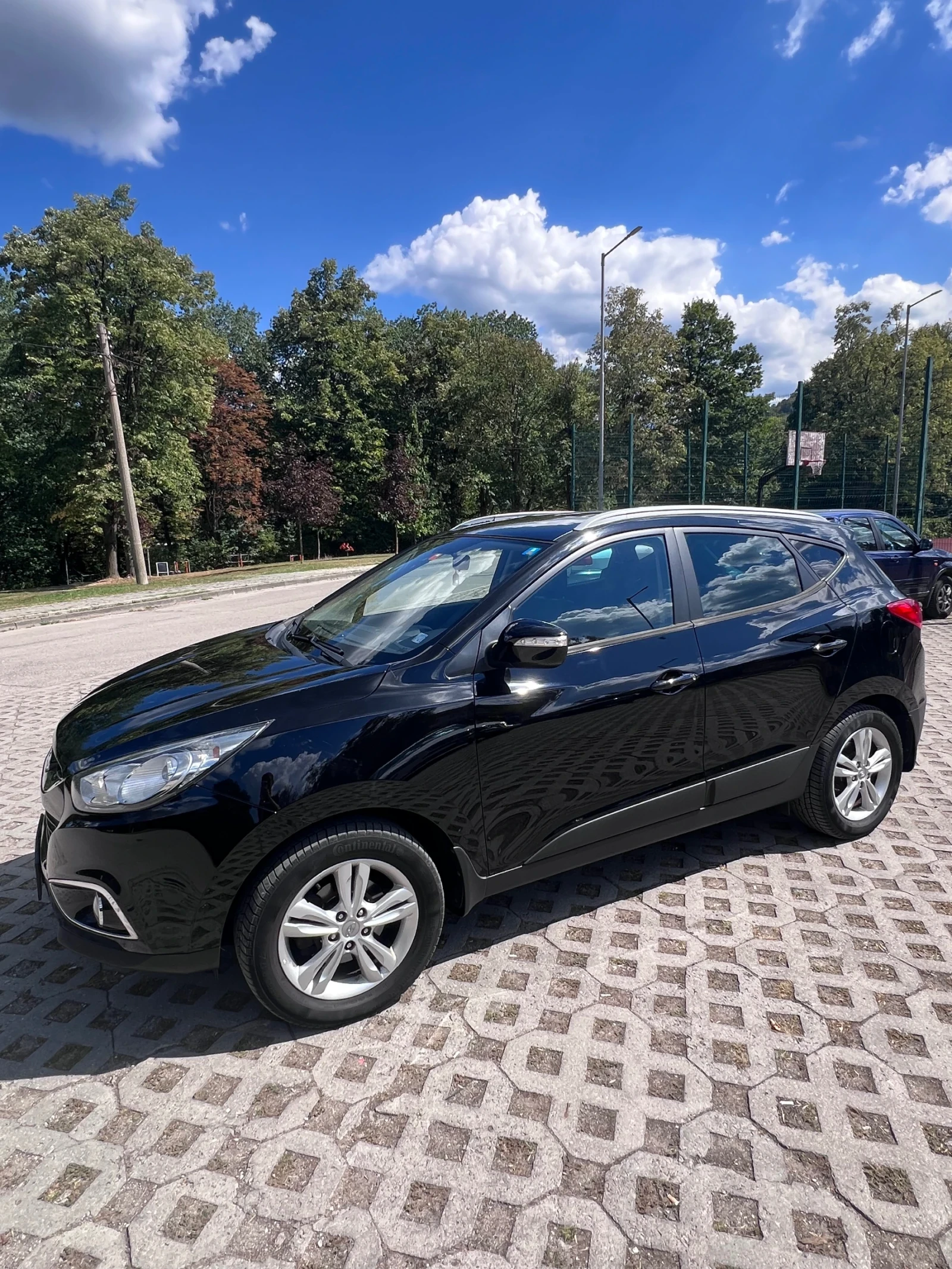 Hyundai IX35 2.0 4х4 , снимка 2 - Автомобили и джипове - 56062266