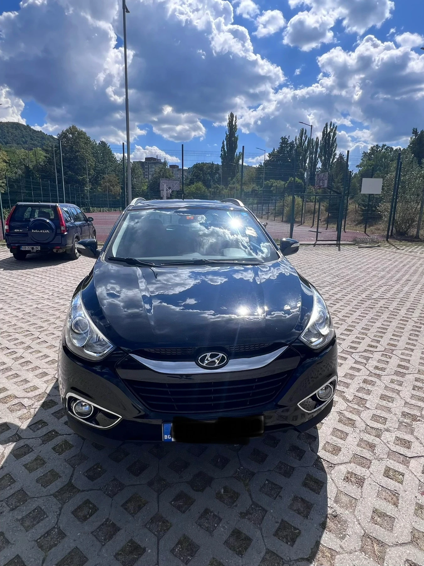 Hyundai IX35 2.0 4х4 , снимка 3 - Автомобили и джипове - 56062266