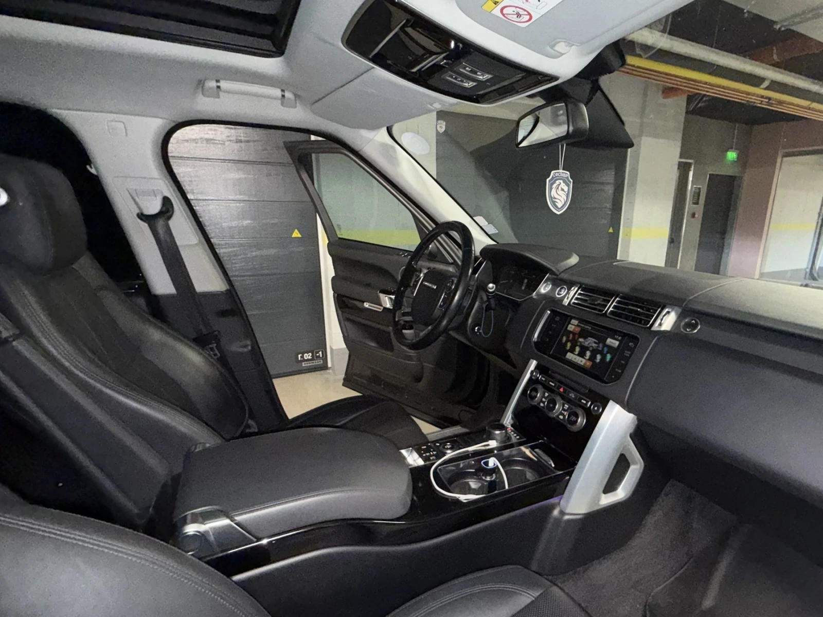 Land Rover Range rover Vogue, снимка 8 - Автомобили и джипове - 56314699