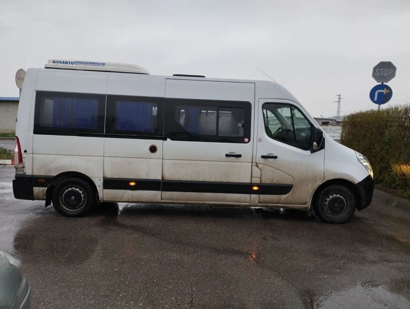 Renault Master, снимка 8 - Бусове и автобуси - 46950634