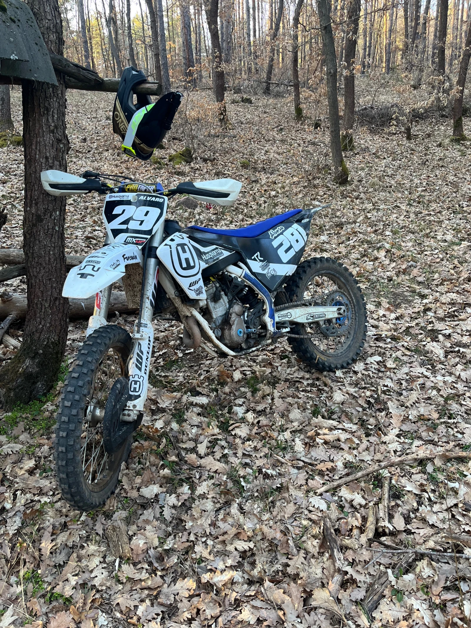 Husqvarna 250, снимка 3 - Мотоциклети и мототехника - 53994438