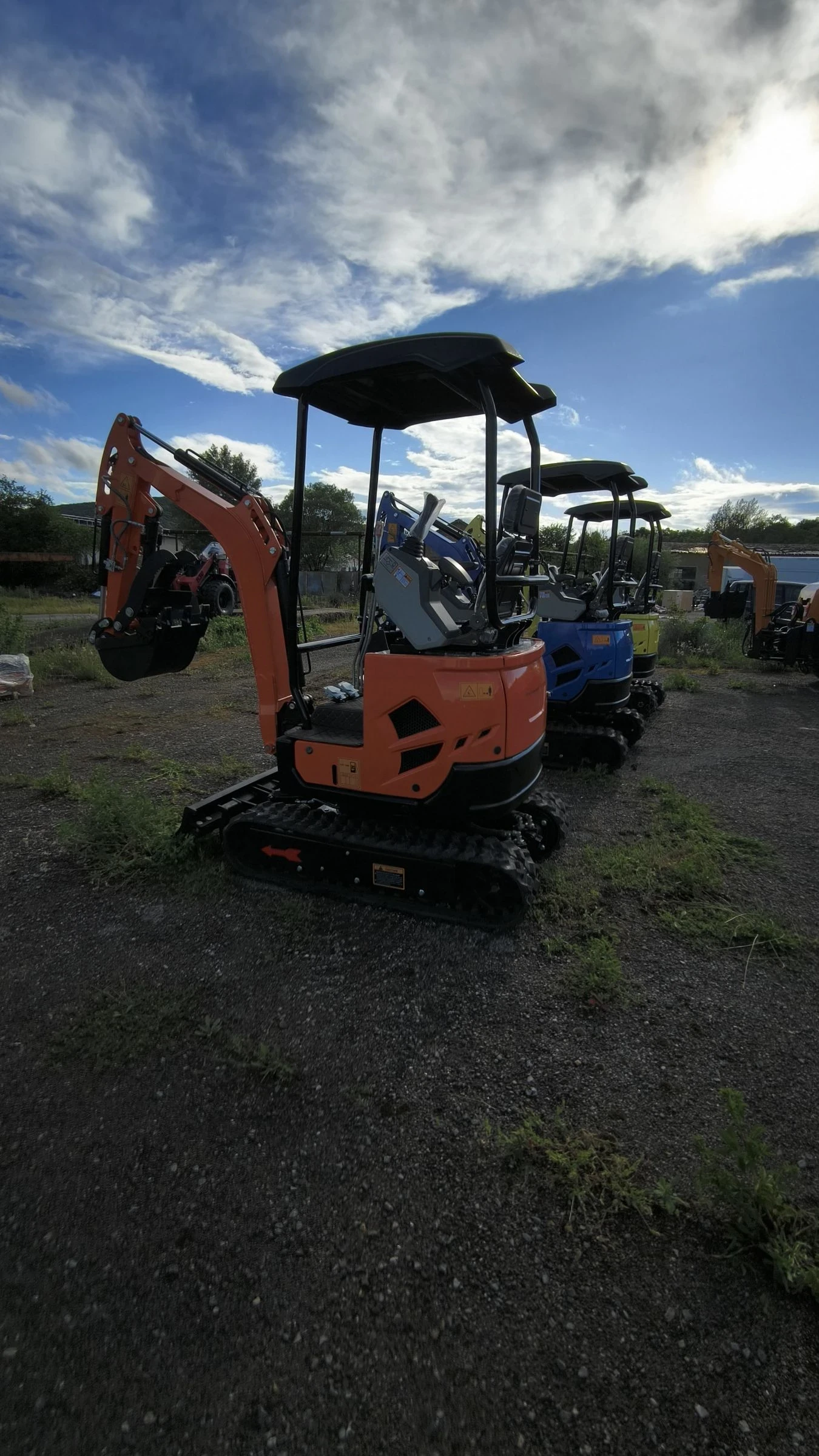 Багер Kubota VSN N-18 PLUS KUBOTA D722 , снимка 6 - Индустриална техника - 54773422