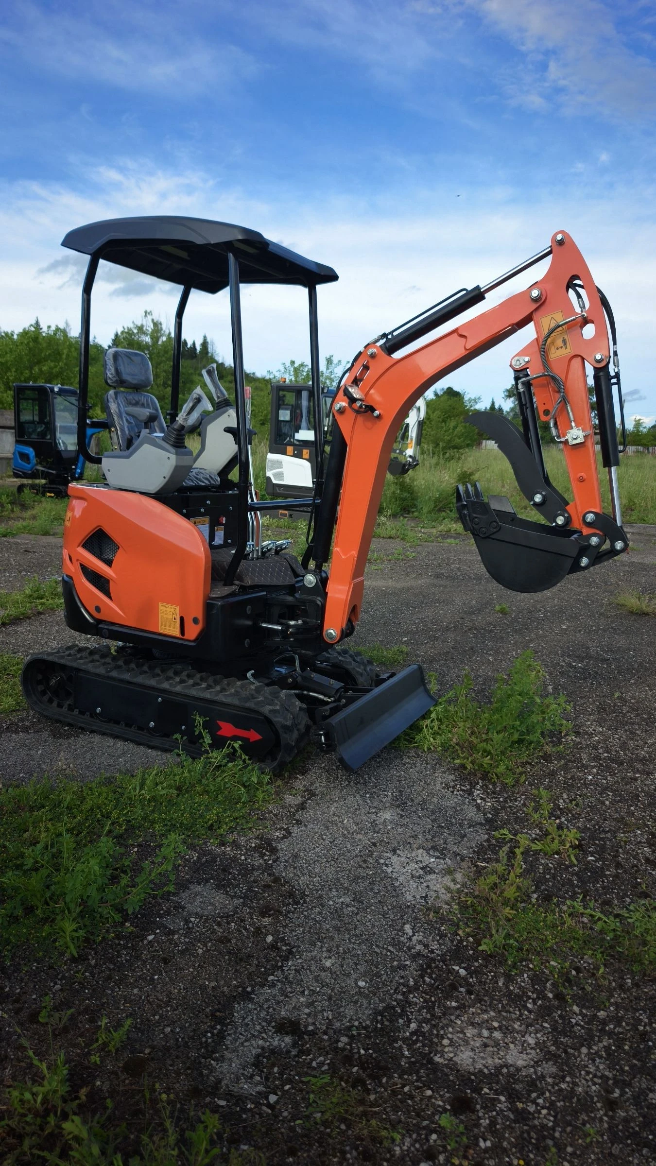Багер Kubota VSN N-18 PLUS KUBOTA D722 