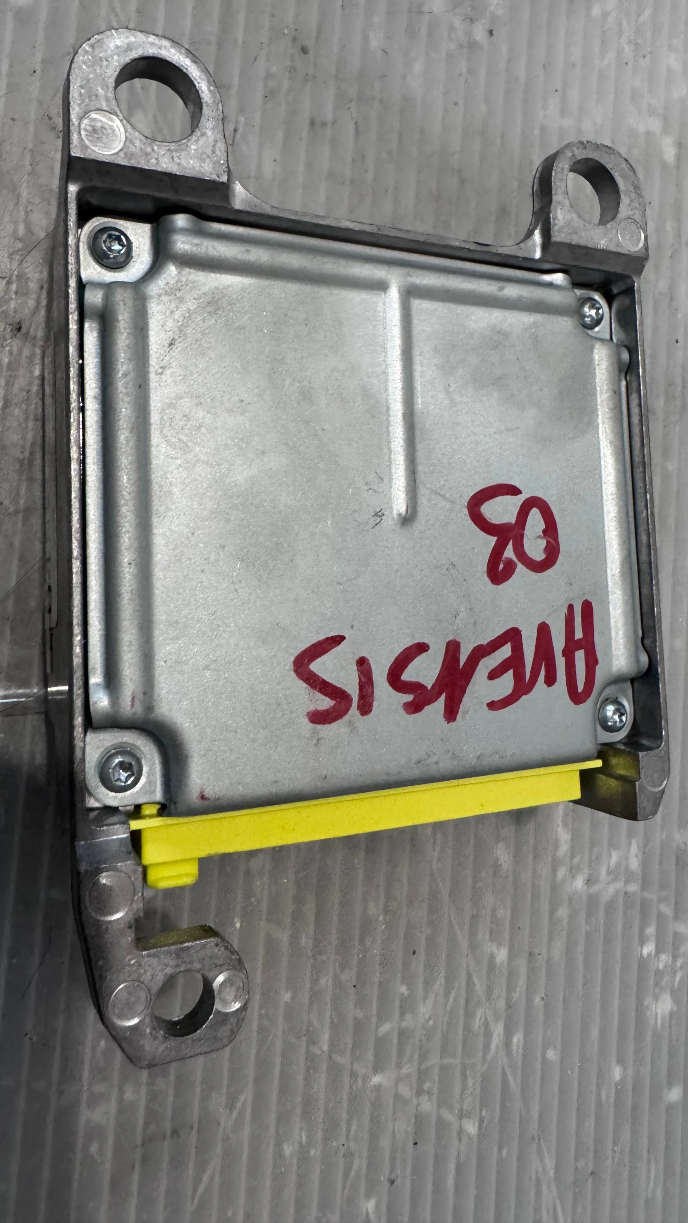 Airbag  /  /  a Toyota Avensis - PT2H360070  / 232517-102 / 89170-05122 | Mobile.bg   2