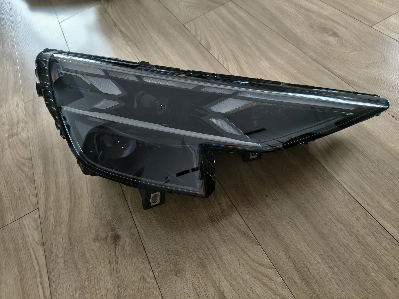 Фар Audi Q8 Lift Laser 4M8.941.086.D