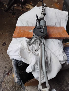 Механизъм за чистачки за Мерцедес Е и CLS kl.