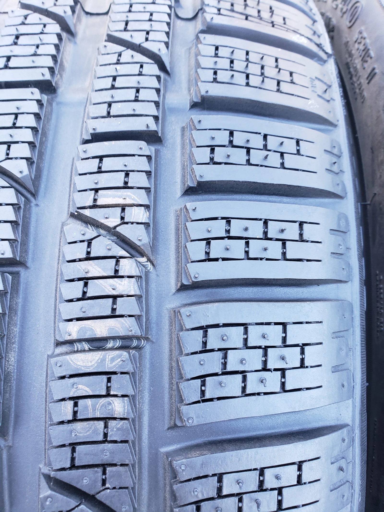 ���� 235/40R18 | Mobile.bg � ����������� 5