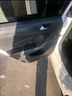 VW Jetta 2.0 115hp dsg + gas, снимка 7