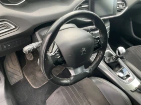 Peugeot 308 2.0 BlueHDI 150k.c. МНОГО ЗАПАЗЕНА , снимка 11