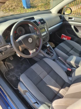 VW Golf Бензин/Газ - 5999 лв. / 3067.24 € - 64862637 7